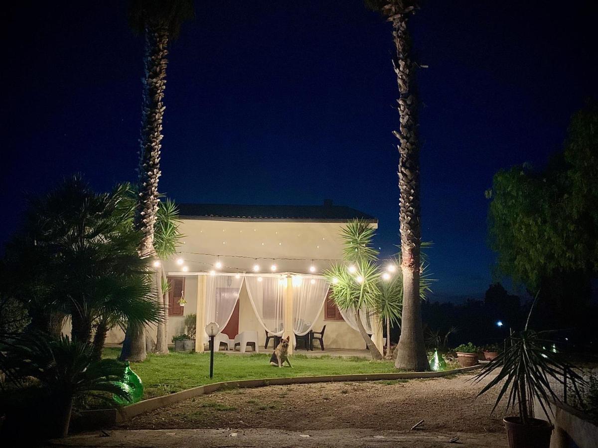 マリーナ・ディ・ピスティッチ Borgo Casinelloヴィラ エクステリア 写真